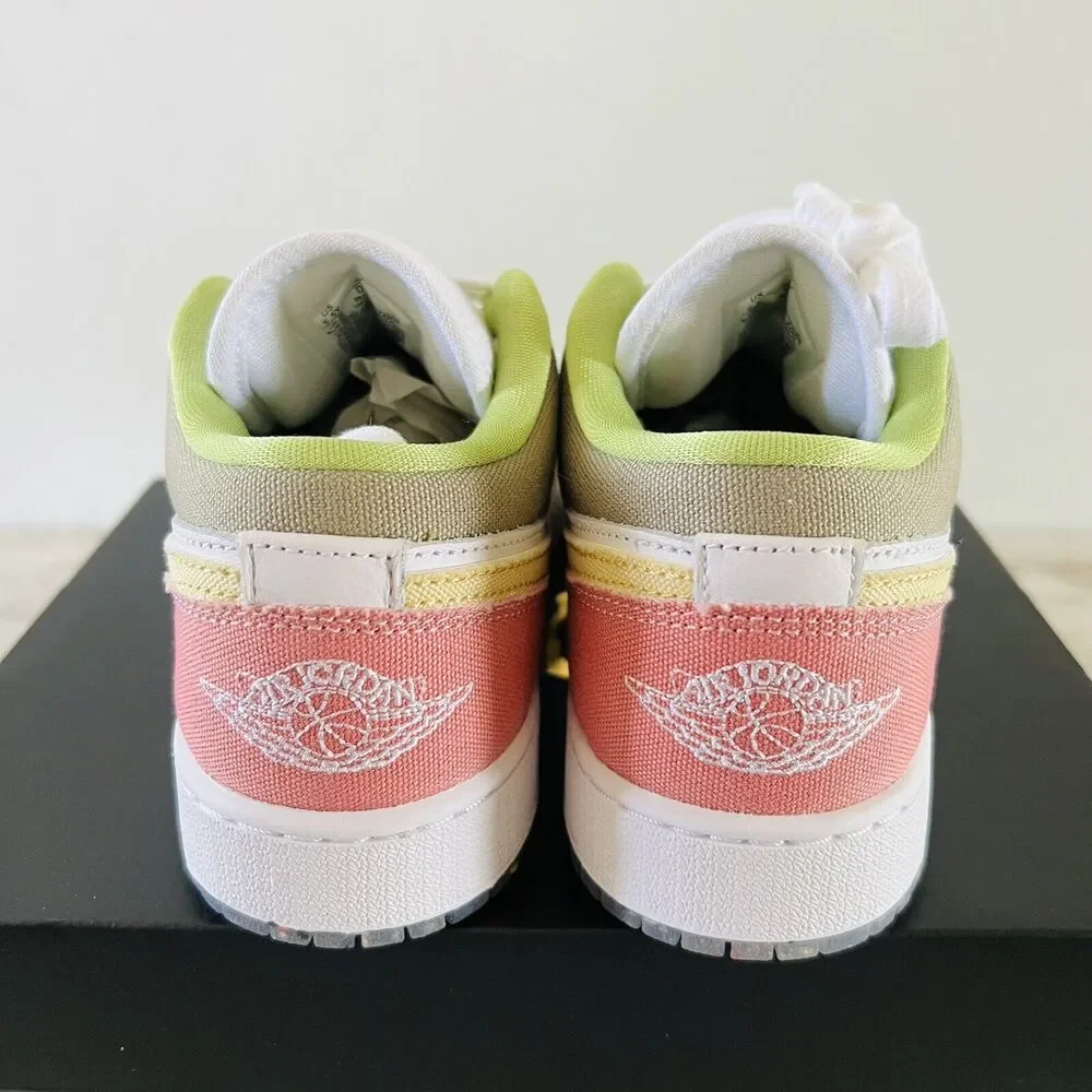 NIKE Air Jordan 1 Low SE White/White/Vivid Green - M 5.5 Y (7 W)
